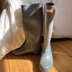 Gray Hunter Boots